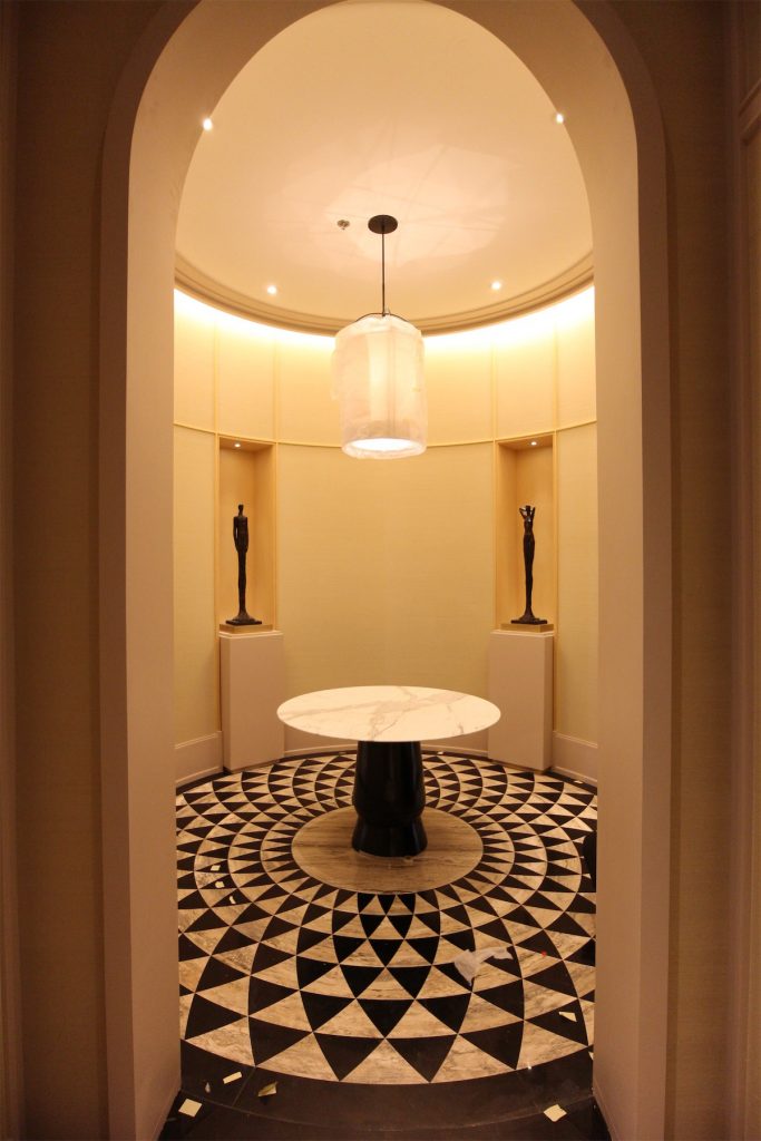 01. Foyer 01-1