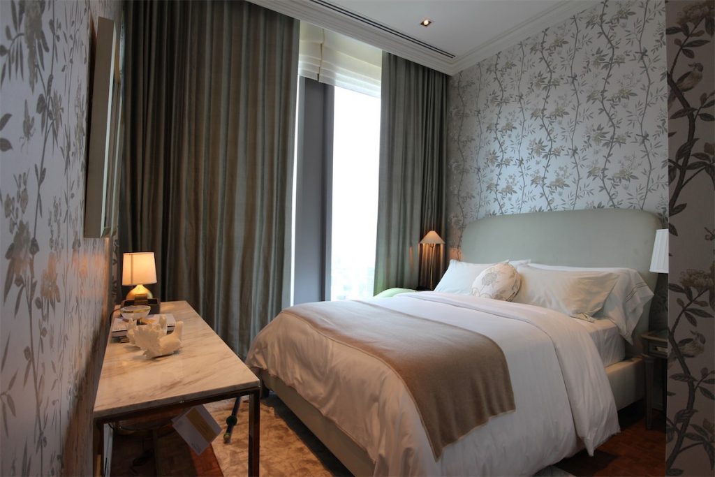 12. Bedroom 2 01