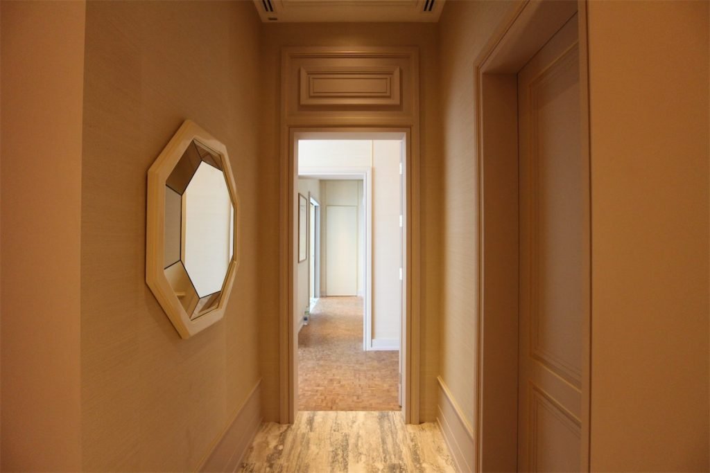 15. Master Bedroom Corridor
